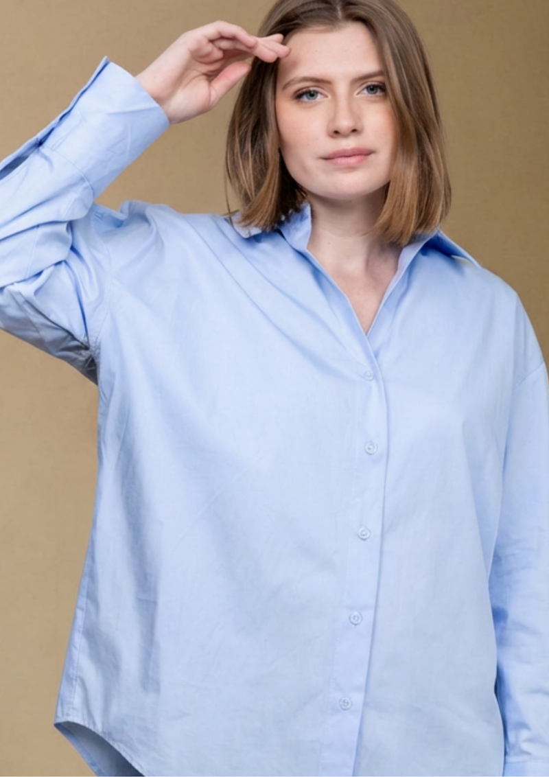 Comment porter un chemisier chic sans faire trop classique