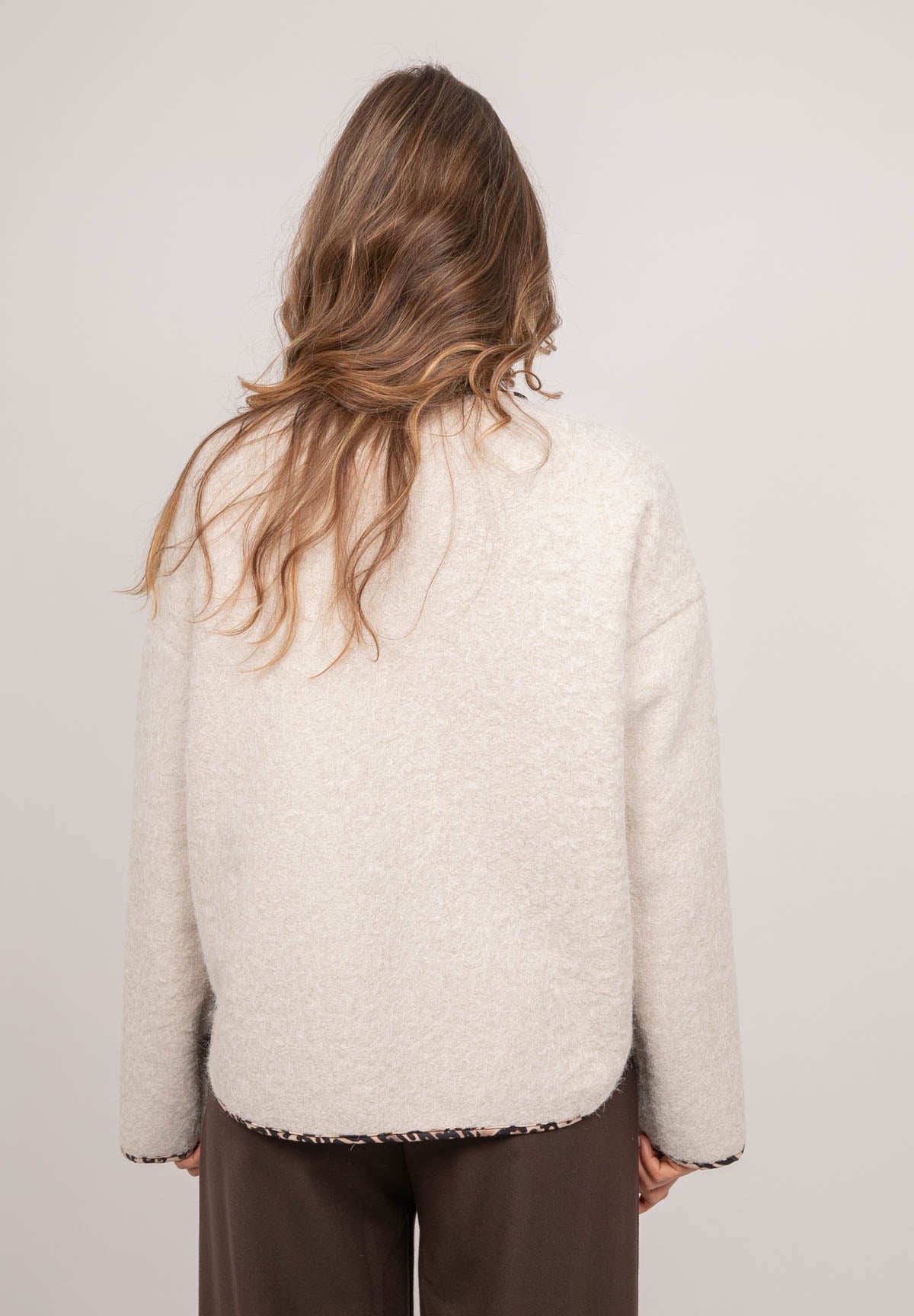 #color_beige