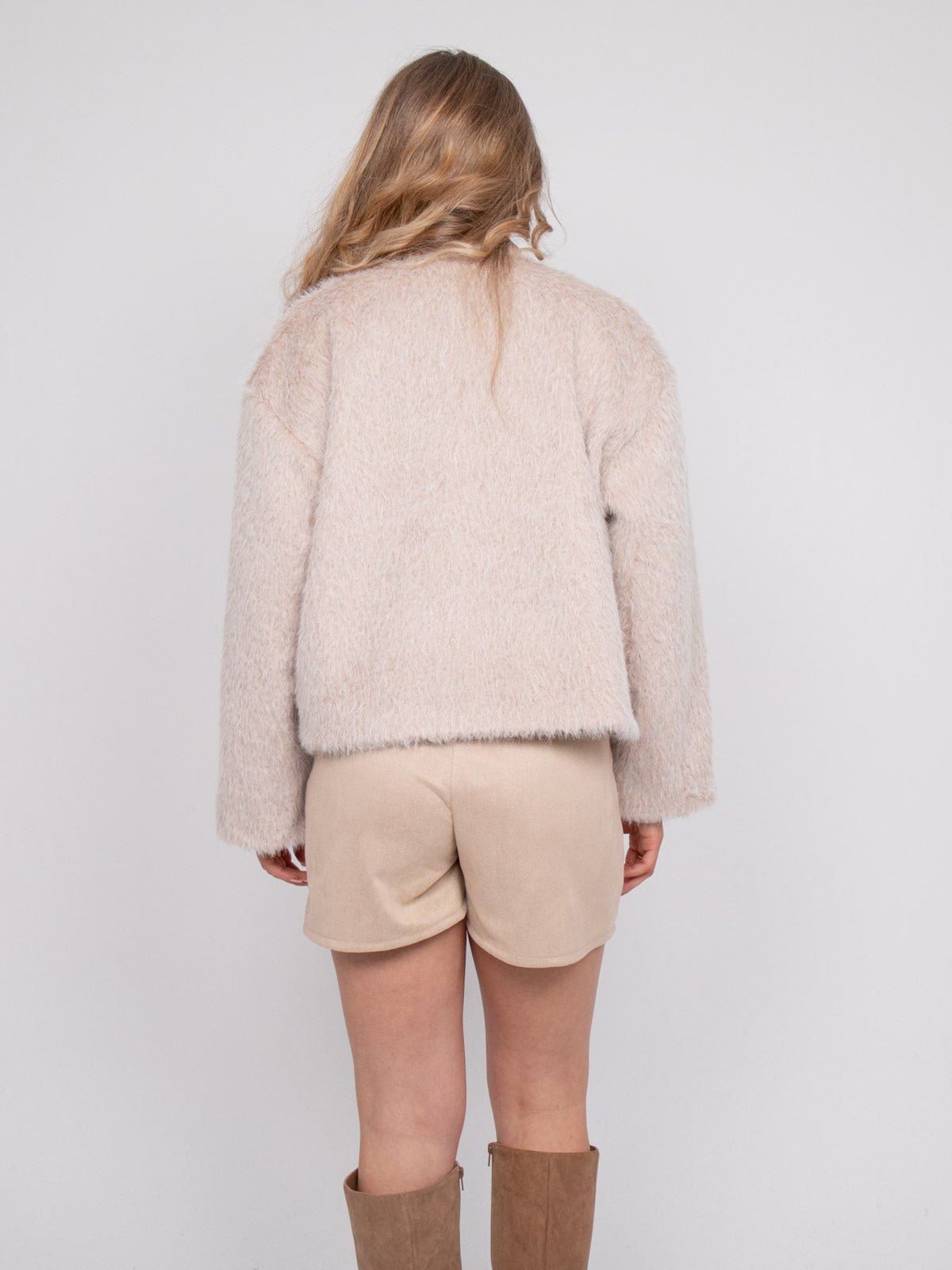 #color_beige