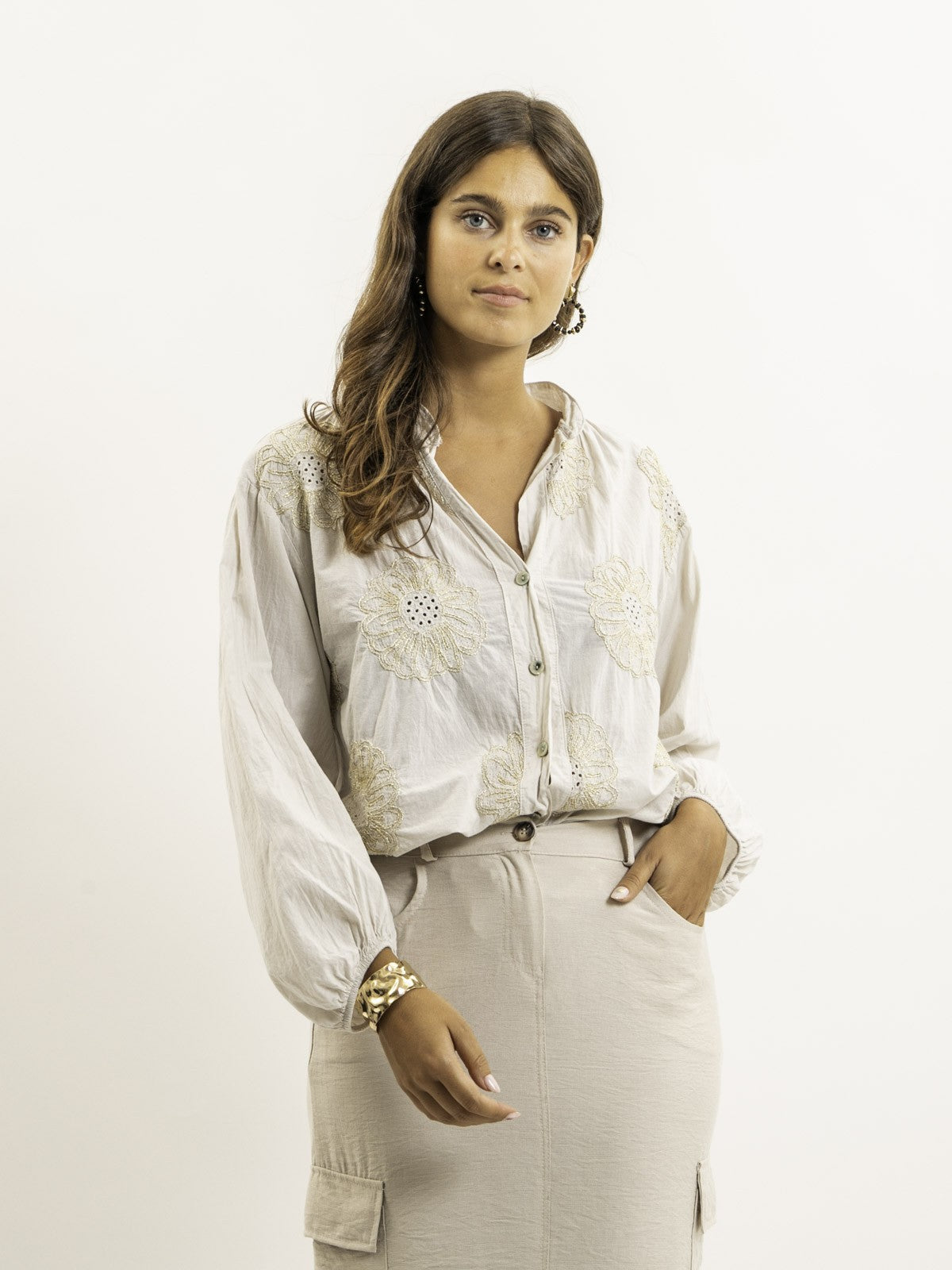 Chemise légère broderies OLALIE