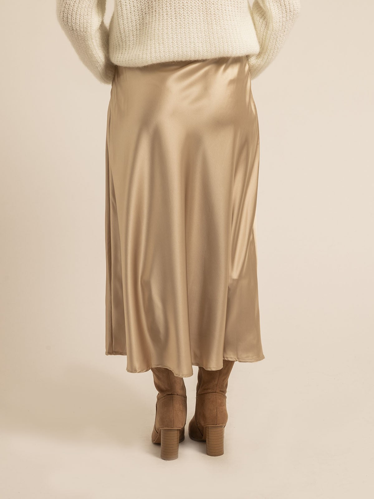 #color_beige