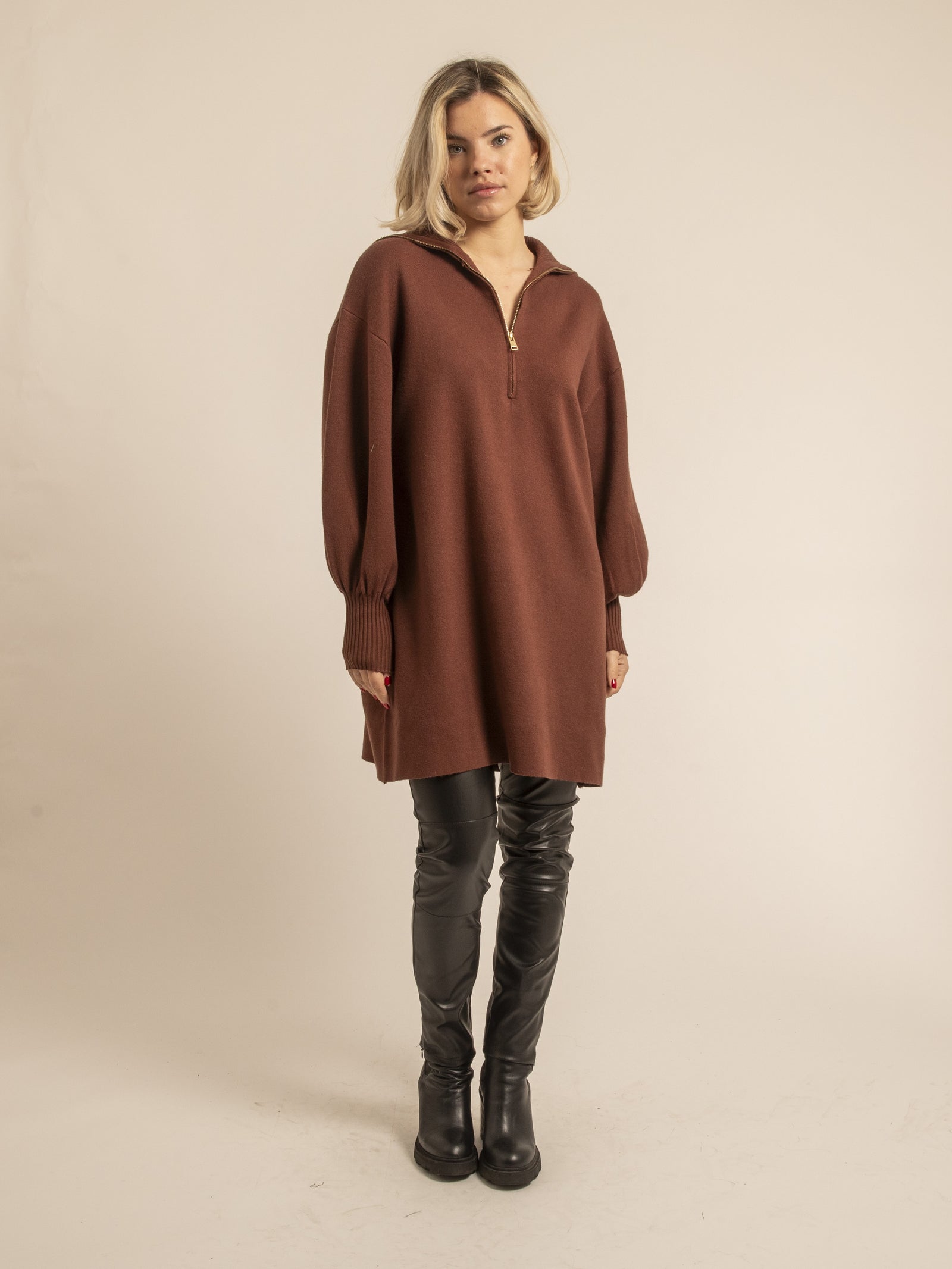 #color_marron