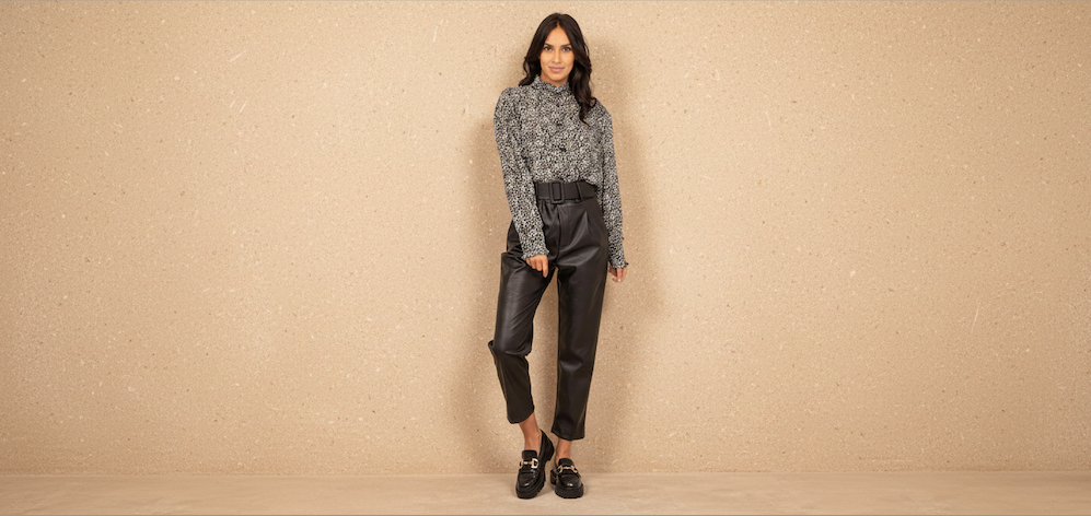 Comment porter un pantalon en similicuir ?