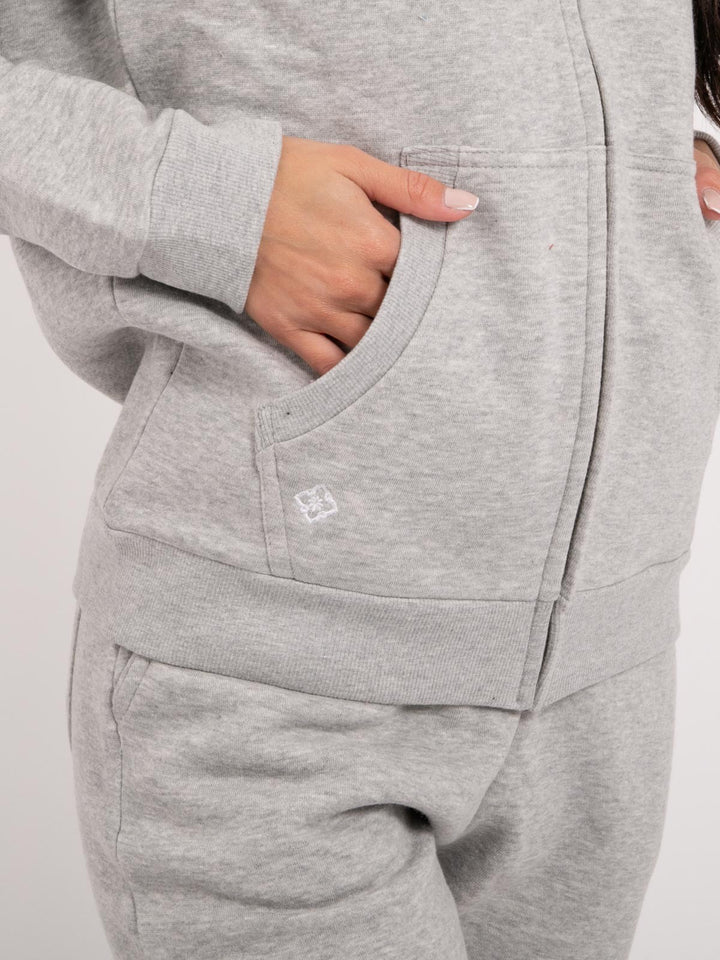 Sweat zippé capuche YVELINE