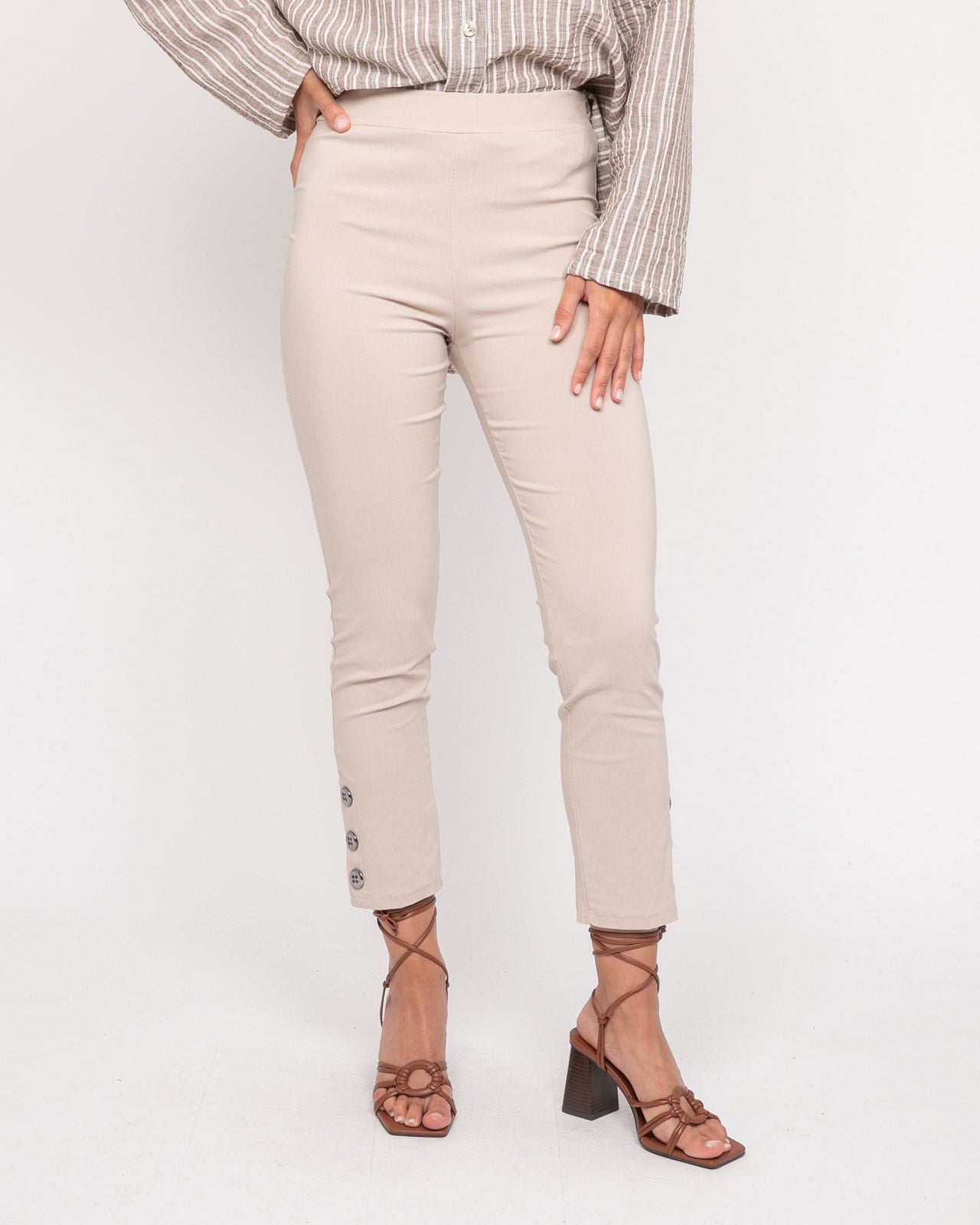 #color_beige