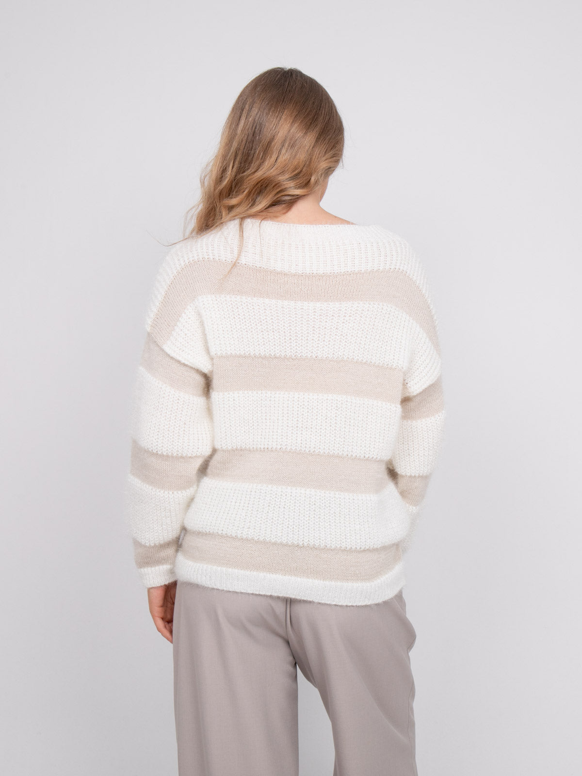 #color_beige