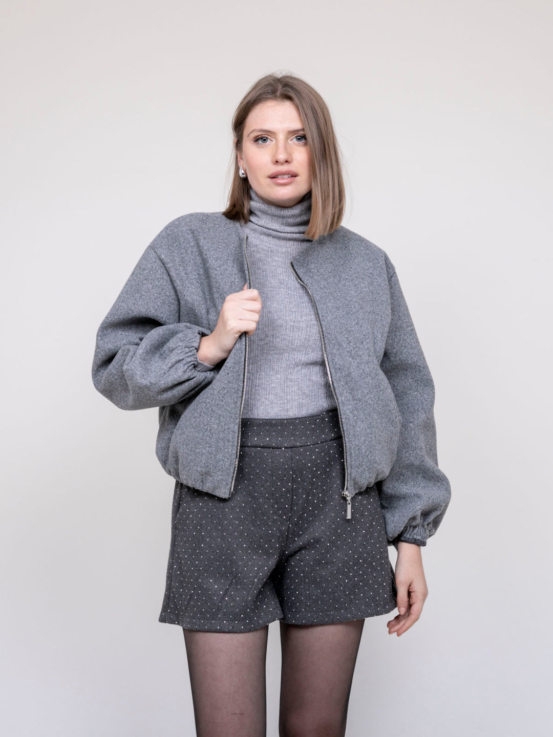 #color_gris