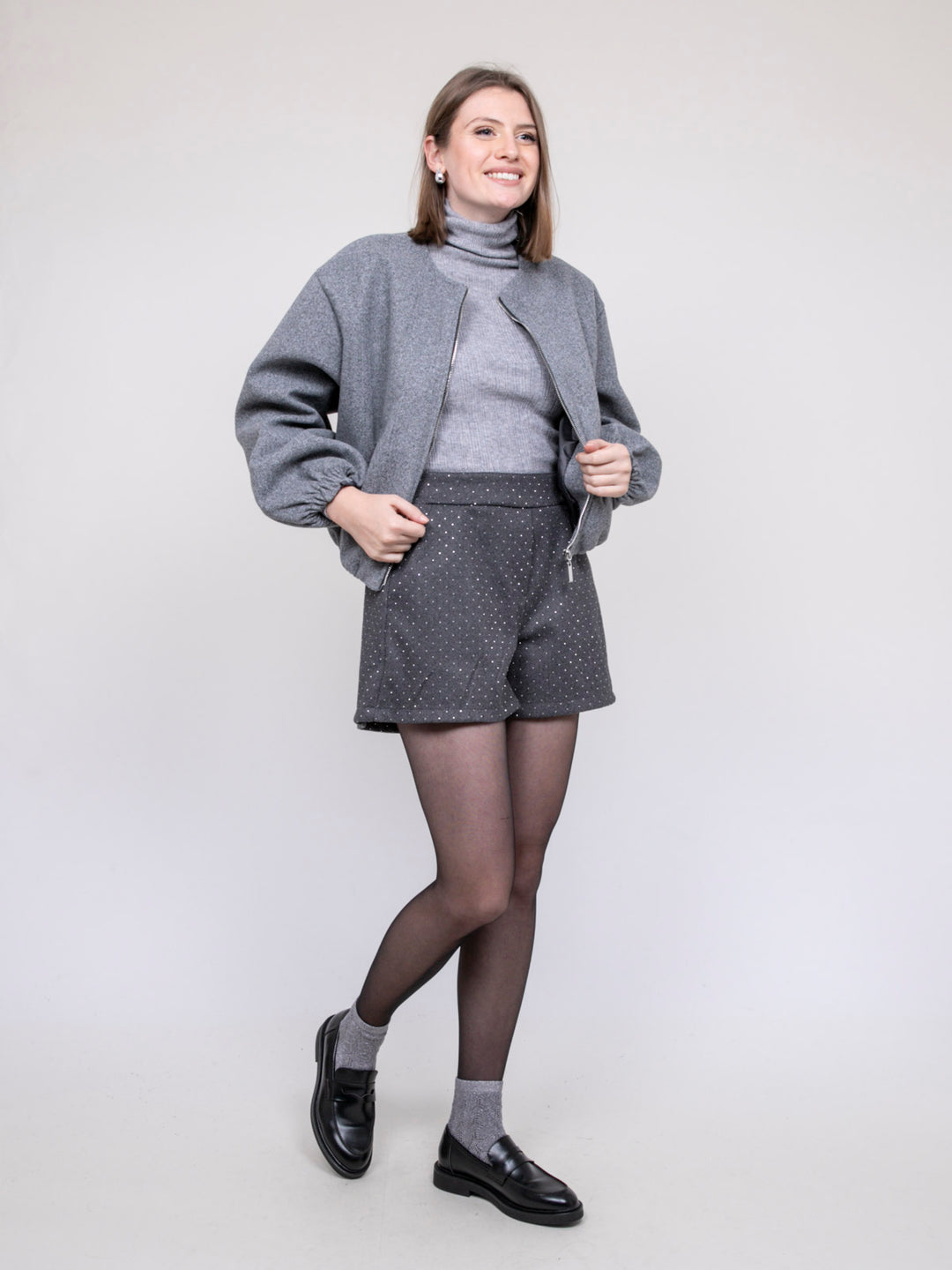 #color_gris