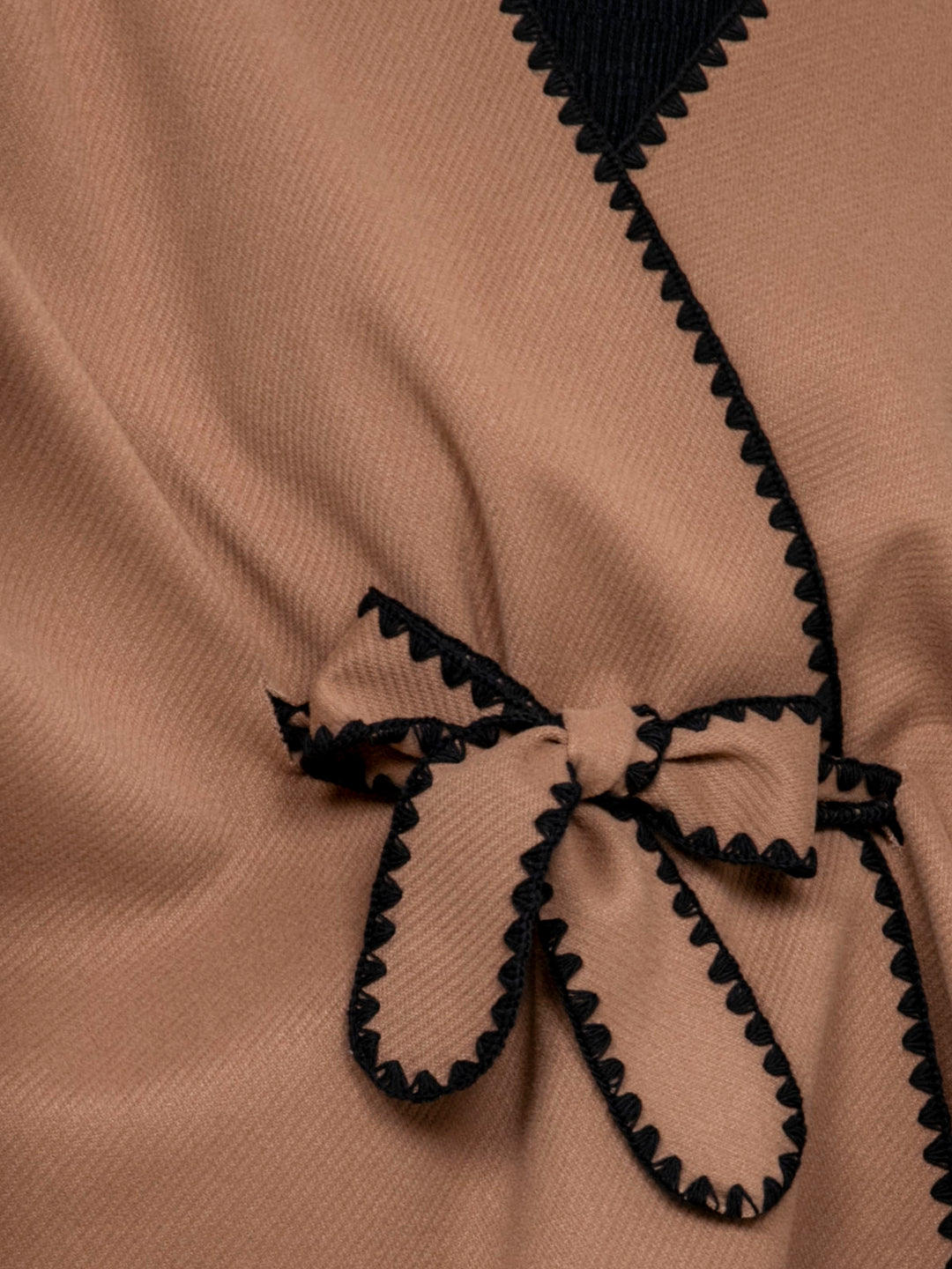 #color_camel