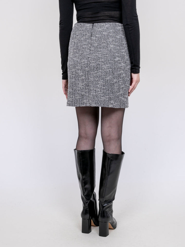 #color_gris