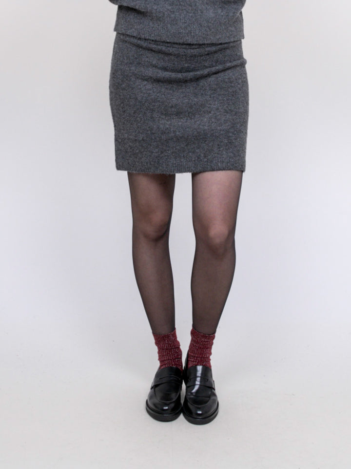#color_gris