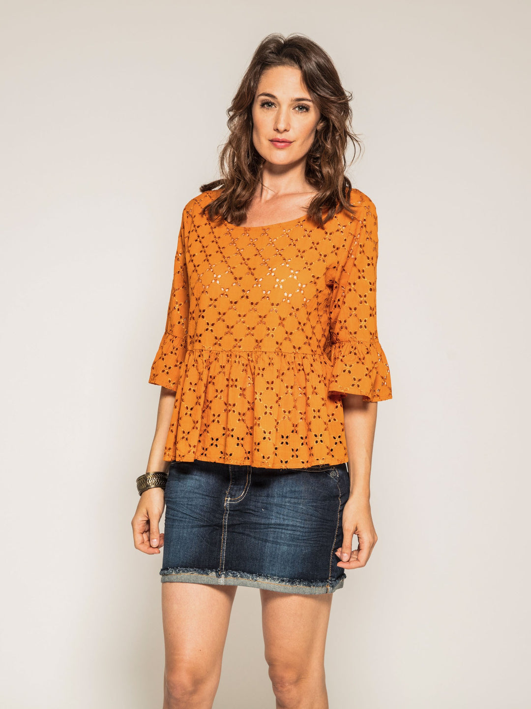 blouse-col-rond-broderies-anglaises-oniade