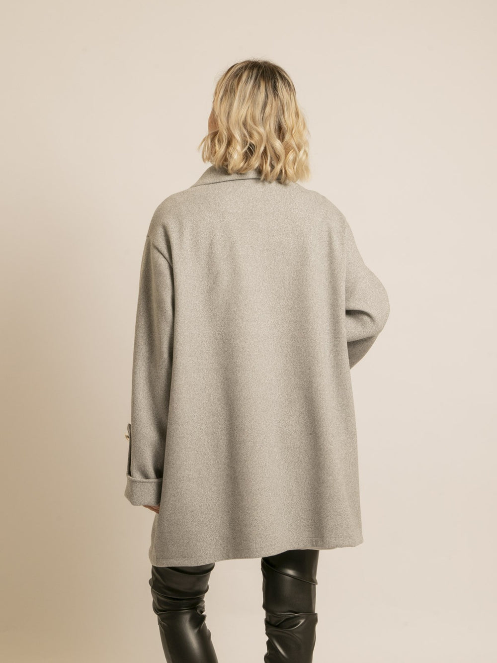 #color_gris