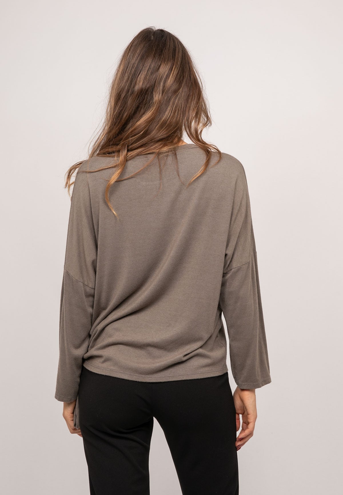 #color_taupe