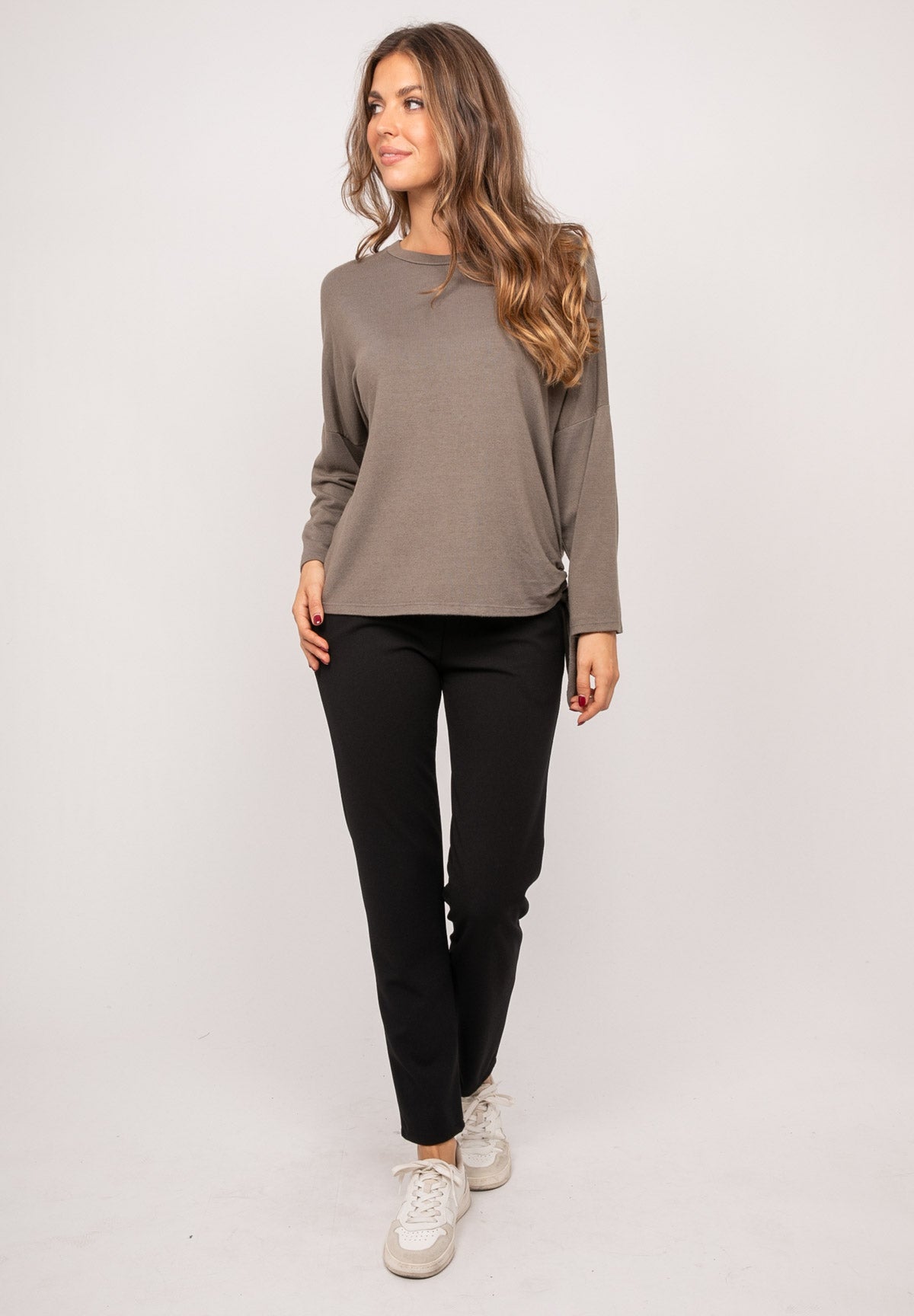 #color_taupe