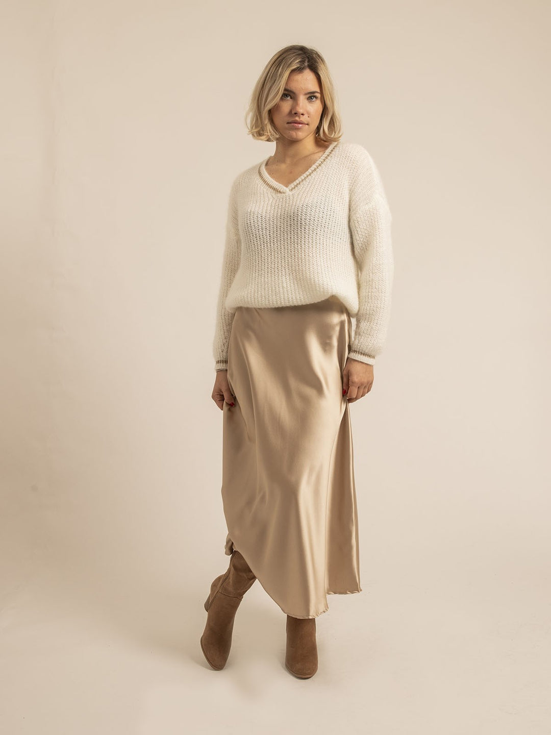 #color_beige