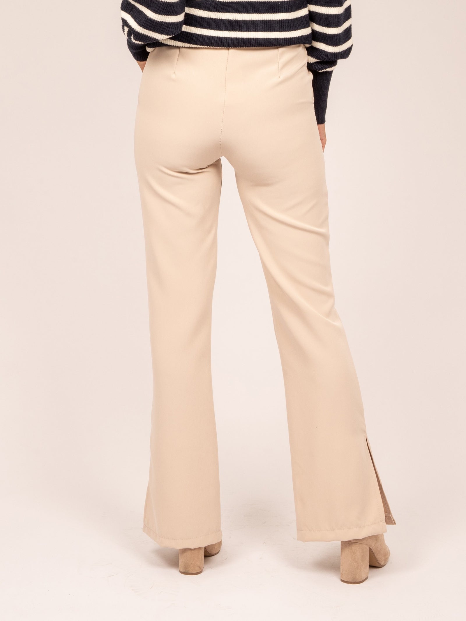 #color_beige