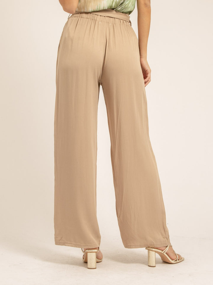 #color_beige