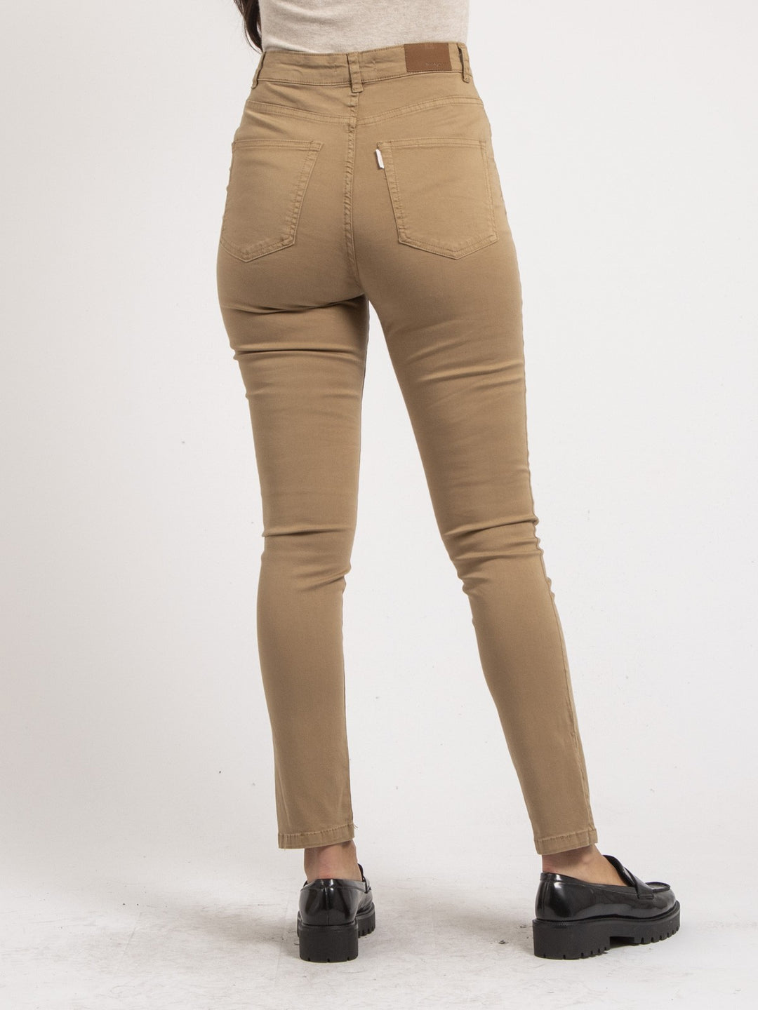 #color_beige