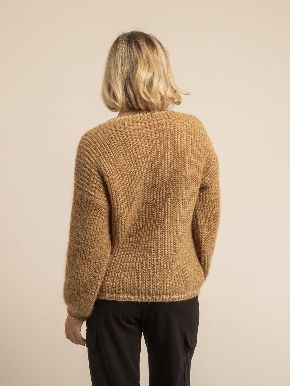 #color_beige