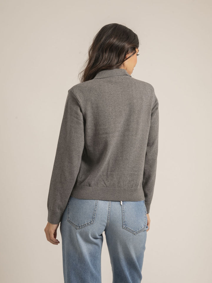 #color_gris
