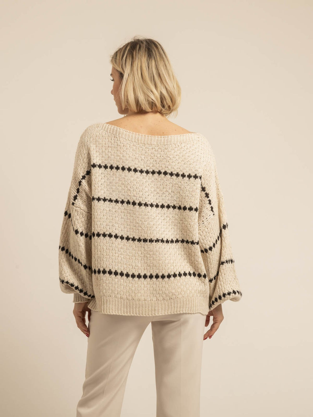 #color_beige