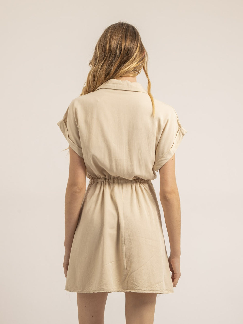 #color_beige