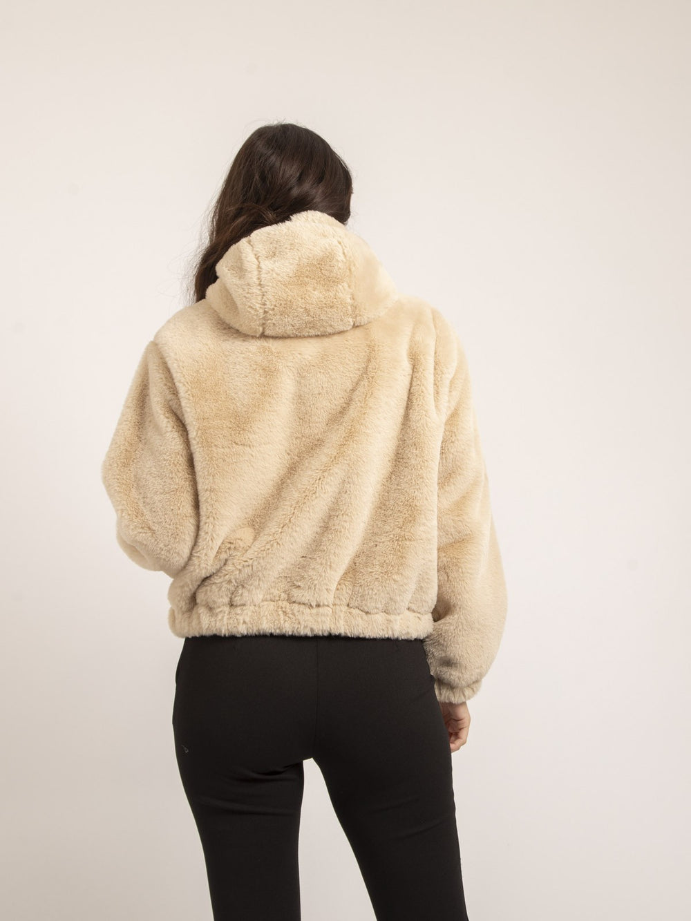 #color_beige